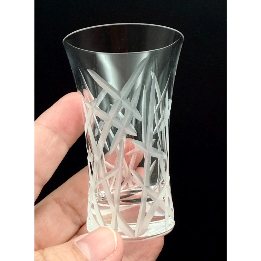 Set 4 Vintage Cristal De France Shot Glasses Lead Crystal Etched Criss Cross Cut